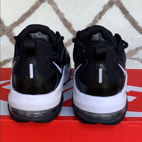 Nike Air Max Graviton Women's - Picture 8 of 16